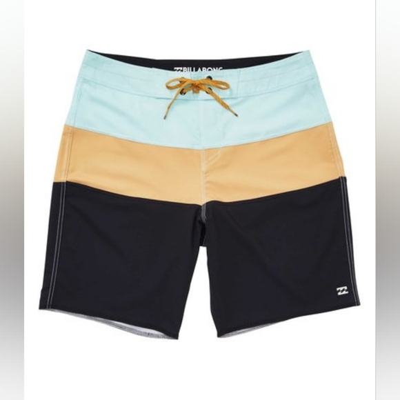 Billabong Tribong Solid Pro Boardshorts - Picture 1 of 11